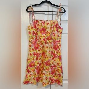 Old Navy Woman’s Dress #143